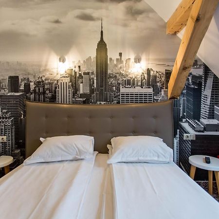 Hotel Bliss سيبيو المظهر الخارجي الصورة