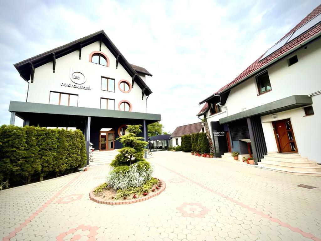Hotel Bliss سيبيو المظهر الخارجي الصورة